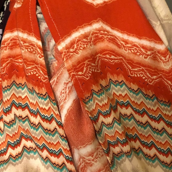 Cato Top B7 - Picture 5 of 10